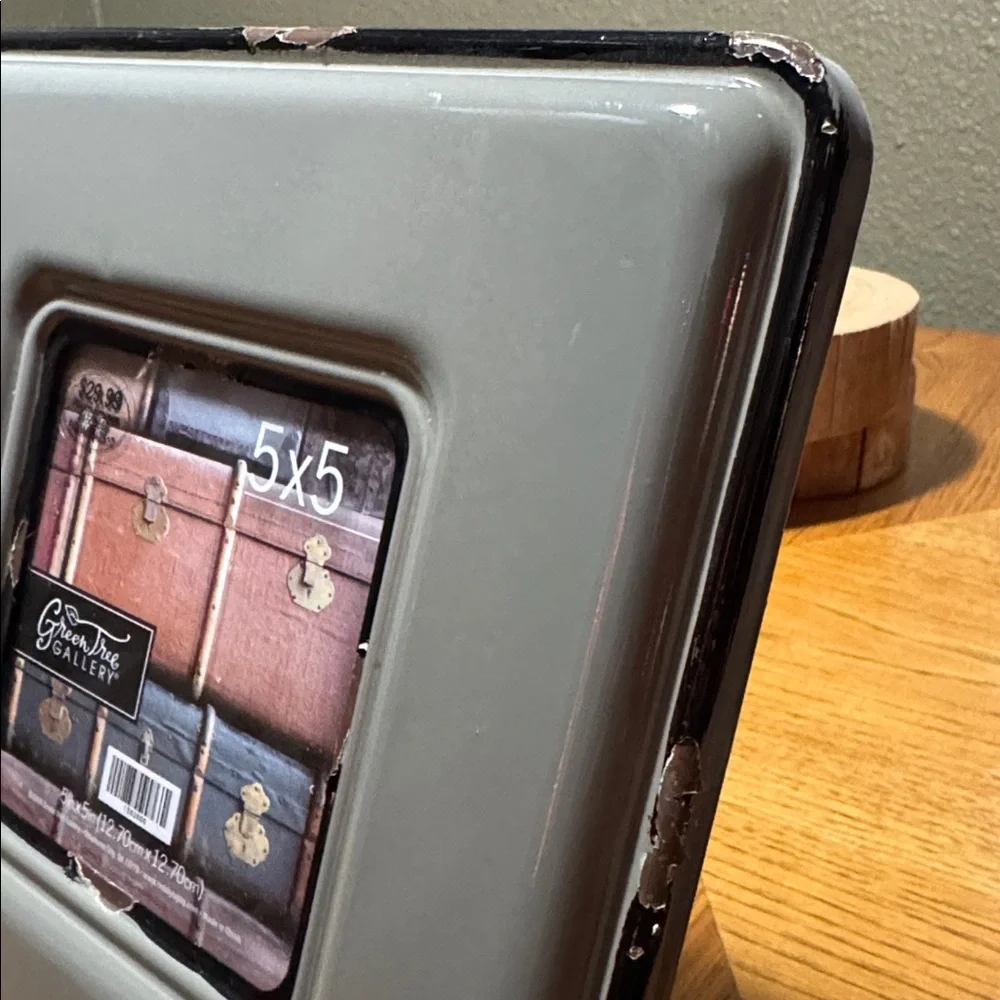 NEW DISTRESSED METAL FRAMES